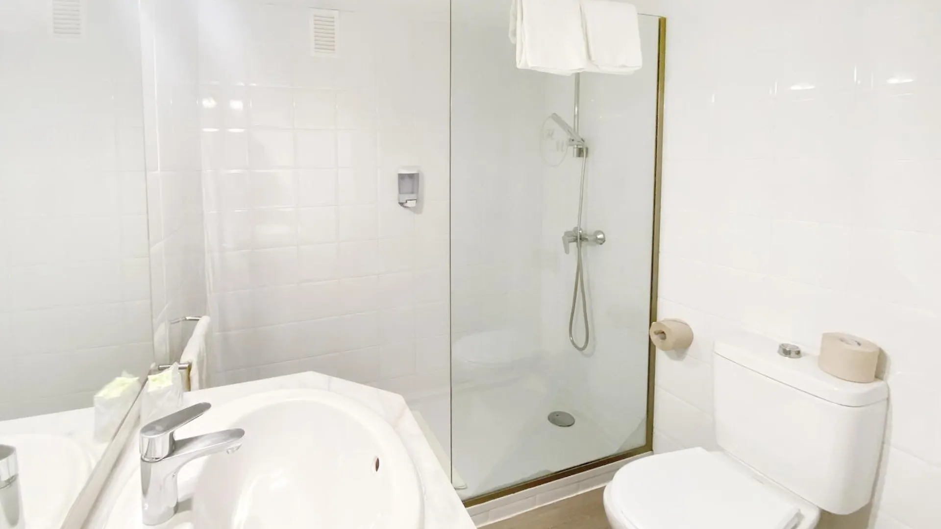 Apartamentos Morito Beach 칼라 미요르
