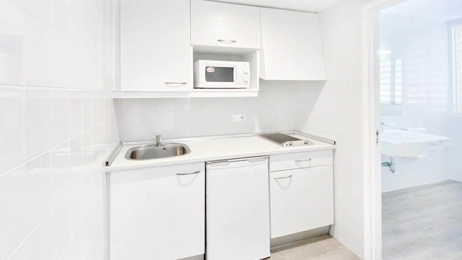 아파트호텔 Apartamentos Morito Beach 칼라 미요르